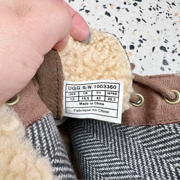 NEW Ugg Shearling Zea Cuffed Brown Leather Lace Up Women’s Winter Boots Sz 12 - Picture 8 of 10